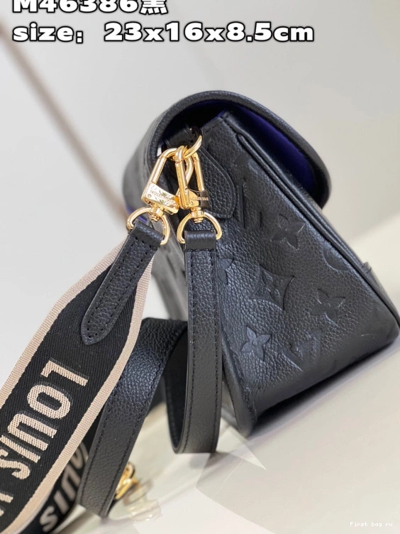 First bag ru Diane VUITTON LOUIS Nano 0810